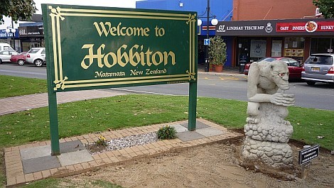 A film körüli felhajtásból itt sokan megélnek - nézze meg nagyban is!