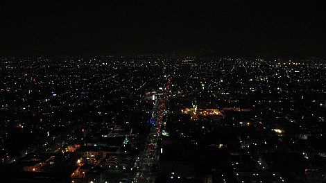 Mexikóváros fényei éjjel - nézze meg nagyban is!