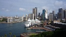 Circular Quay és a belváros toronyházai.